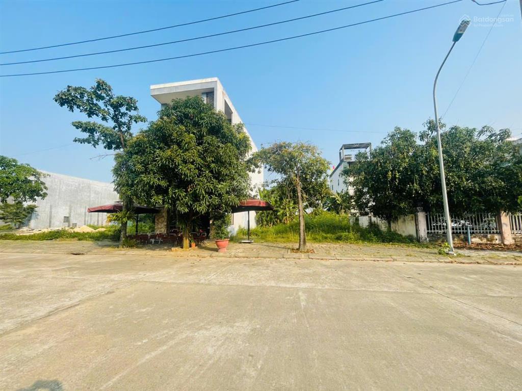 Bán đất đẹp ngay góc ngã 3 công viên cực thoáng, vệt 50m nguyễn tất thành nối dài!