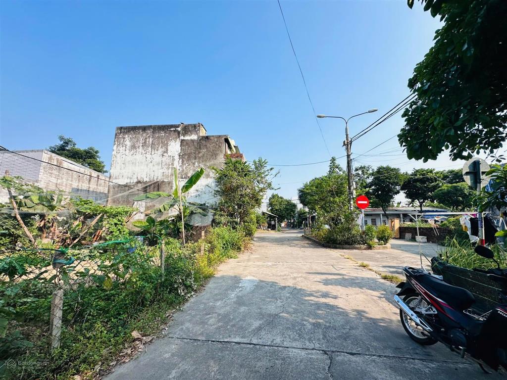 Bán đất hàm trung 7, liên chiểu, ngang 5.7m, giá mềm, kdc đông đúc!
