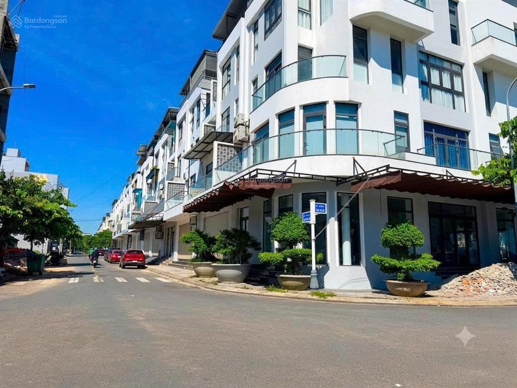 Bán nhà 3tầng hoà phú 24  sát trục nguyễn sinh sắc  cách biển 800m