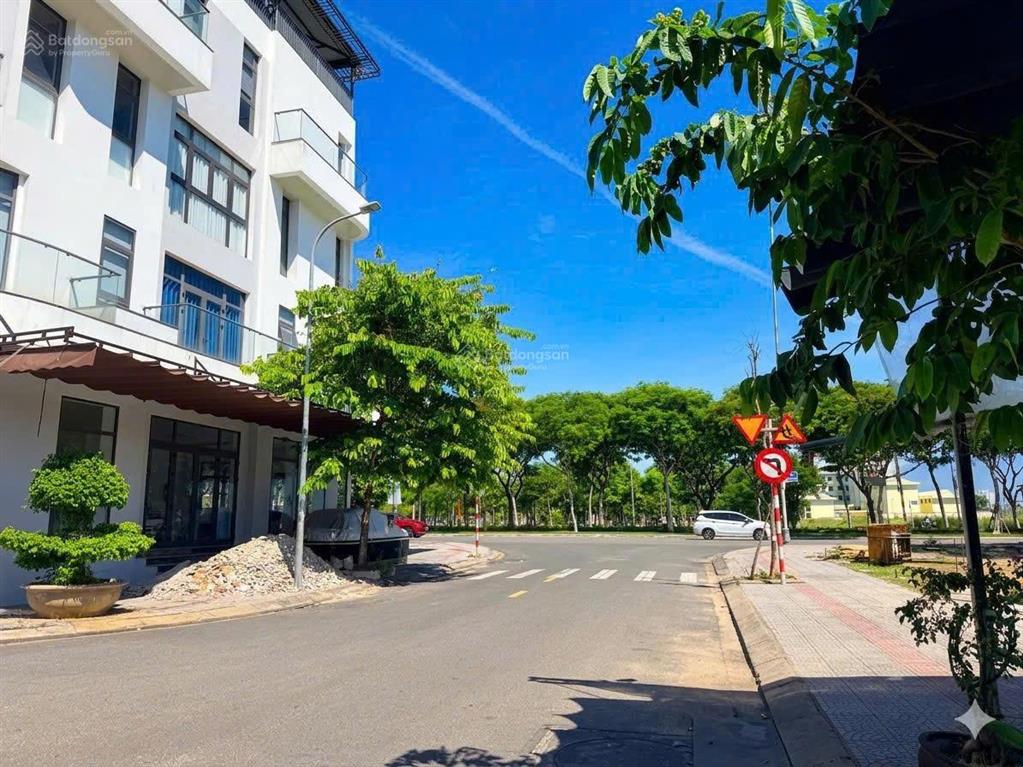 Bán nhà 3tầng hoà phú 24  sát trục nguyễn sinh sắc  cách biển 800m