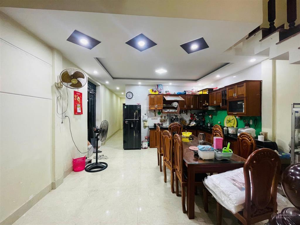 Bán nhà 2 tầng k146 phan văn định rộng 148.7m2 gần sát biển