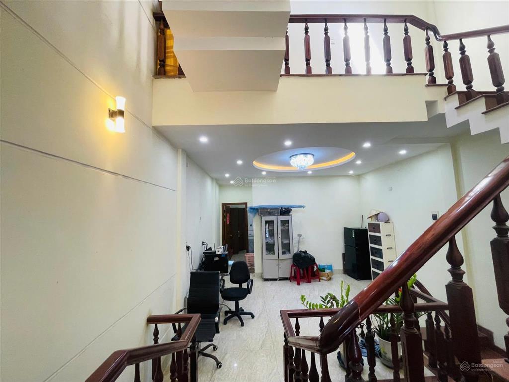 Bán nhà 2 tầng k146 phan văn định rộng 148.7m2 gần sát biển