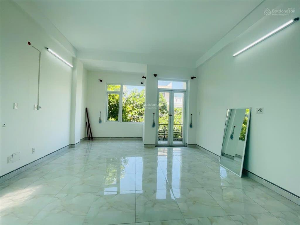 Bán nhà 3 tầng vũ lập, đường 7m5 gần đh duy tân, hoàng văn thái