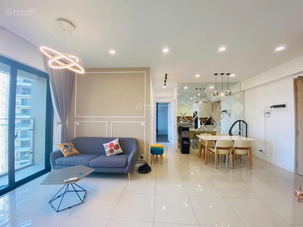 Apartment for rent at estella heights, 33 million vnd, 89m22 bedrooms2 bathrooms, beautiful view.