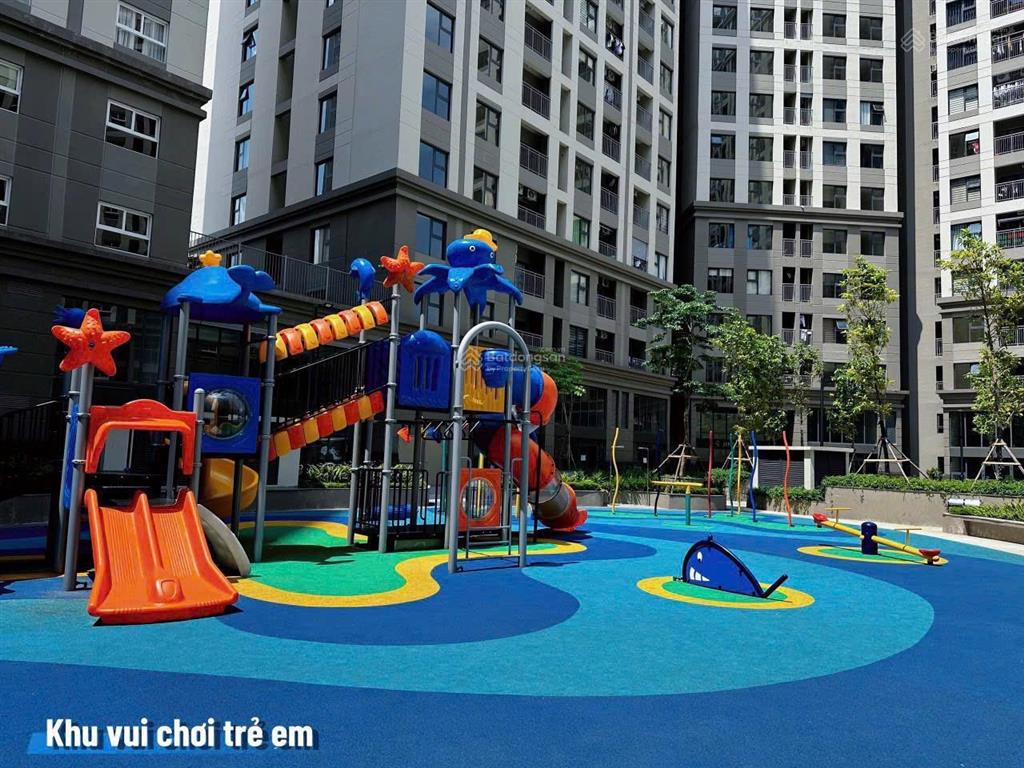 Cần bán cắt lỗ căn 2pn dragon castle view ql 18, aeon mall giá chỉ 1,9** tỷ.  0949 240 ***