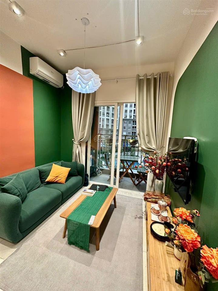 Cần bán gấp 2pn full nội thất đẹp giá 1,85 tỷ ở dragon castle cạnh aeon mall.  0949 240 ***