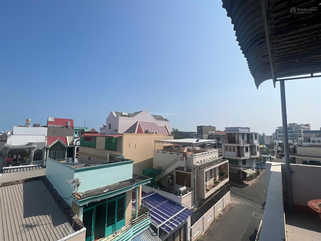 Cho thuê đất mặt tiền phan trung, trung tâm phan thiết, ngang 7m, giá 3 triệu/tháng,  0987 880 ***