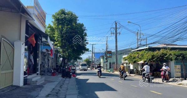 Bán nhà cấp 4 tại trung tâm mũi né, gần biển, giá thương lượng  0987 880 ***