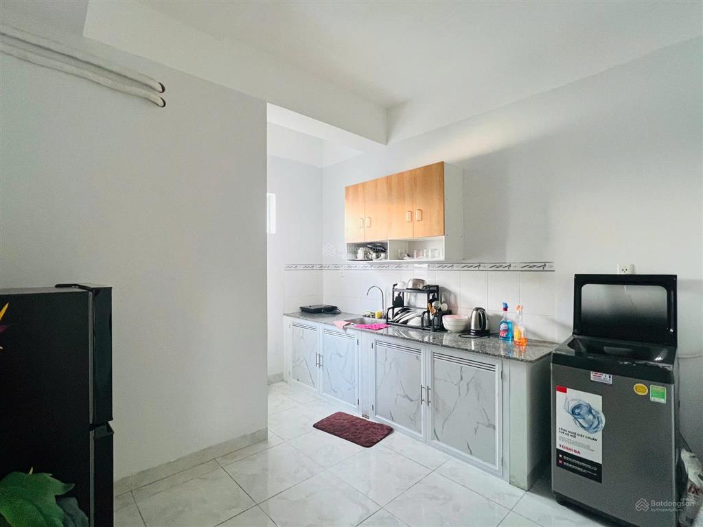 Bán căn thương mại 2pn, 60m2, trung tâm phan thiết giá 1tỷ3 có thương lượng.  0987 880 ***