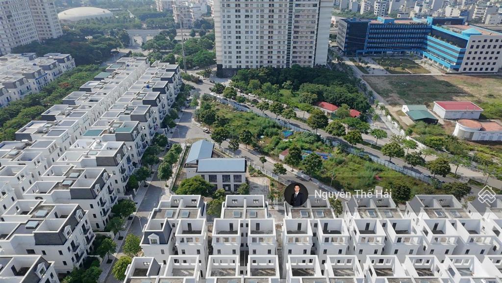 Căn góc song lập 187,5m2, hướng đông nam, đối diện nhà văn hoá & gần chung cư, solasta mansion