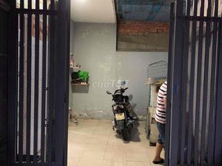 nhà ở thông thoáng , khu phố văn hoá yên tĩnh