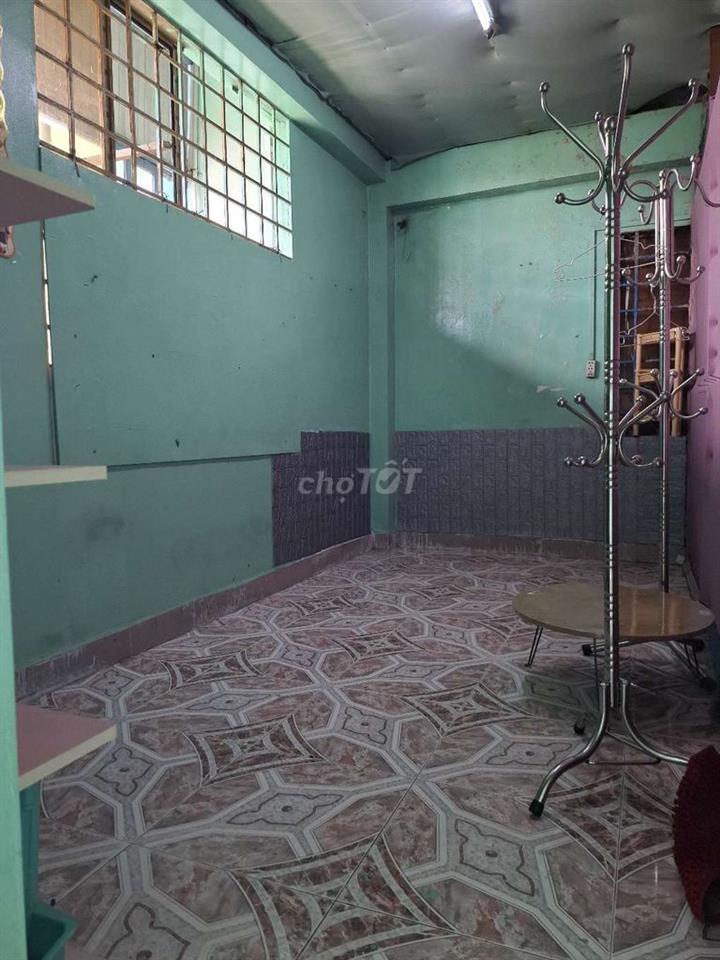 Phòng trọ 135 hiền vương