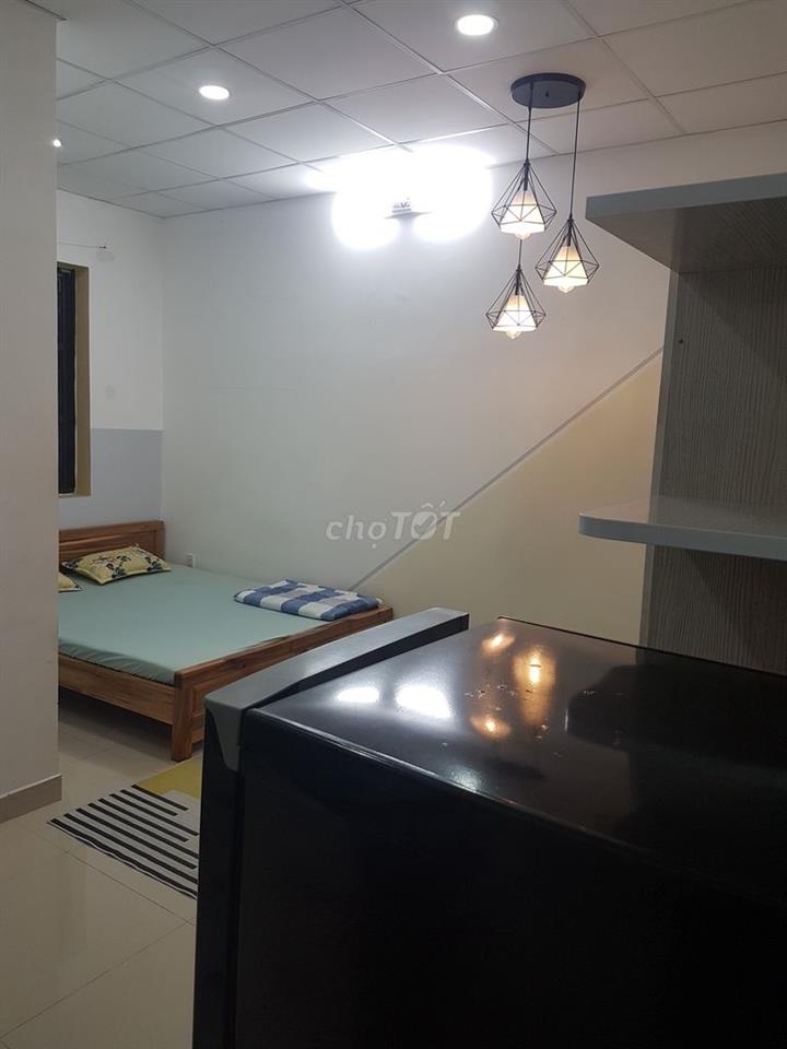 Căn Hộ Dịch Vụ ful nội thất Khu Vip City Land Park Hills. Gấp