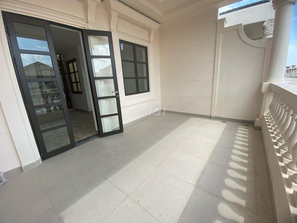 Nguyên Tầng 3 Khu Vip City Land Park Hills, Ful Đồ, thang máy. Hiếm