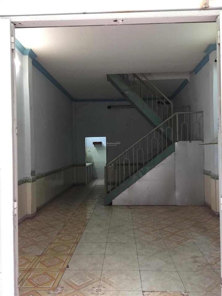 Cho thuê nhà nguyên căn đối diện etown 2, cộng hoà, tân bình