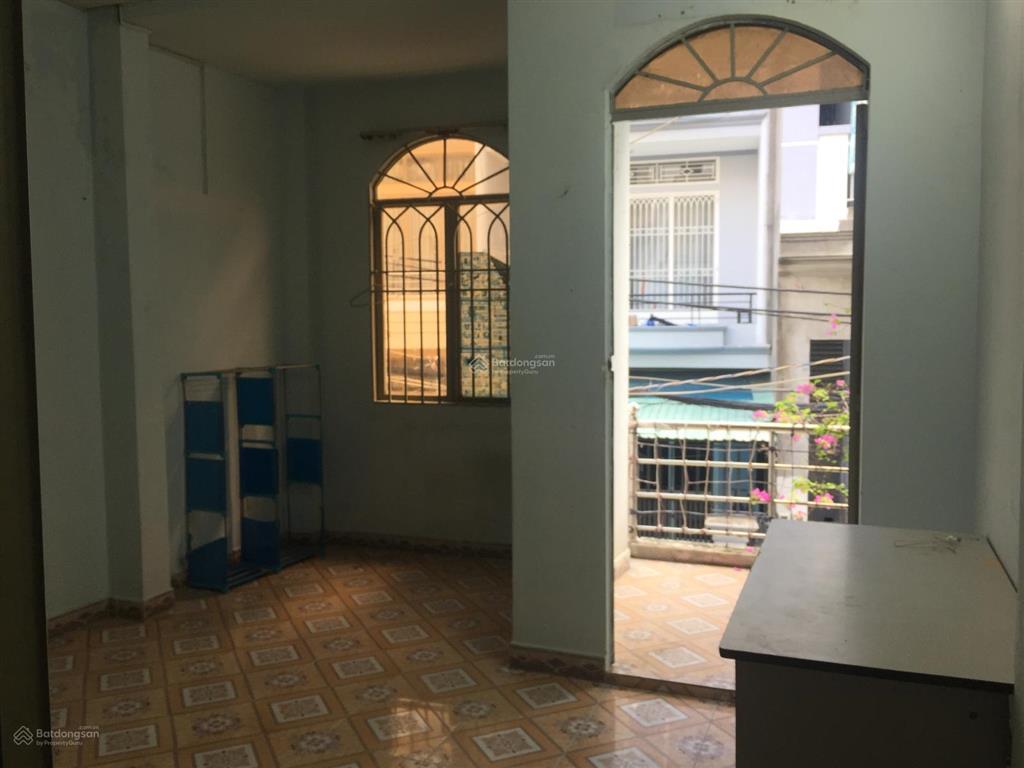 Cho thuê nhà nguyên căn đối diện etown 2, cộng hoà, tân bình