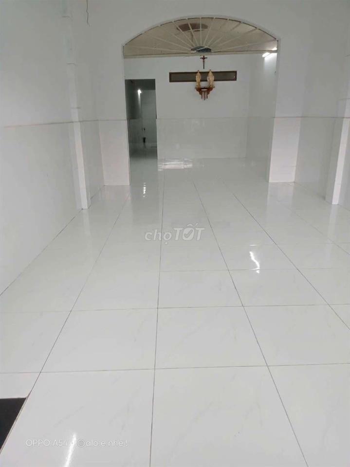 NHÀ 1 TRỆT 1 LỬNG 1 LẦUGỒM 3.NGỦ.KHU.NHÀ LẦU