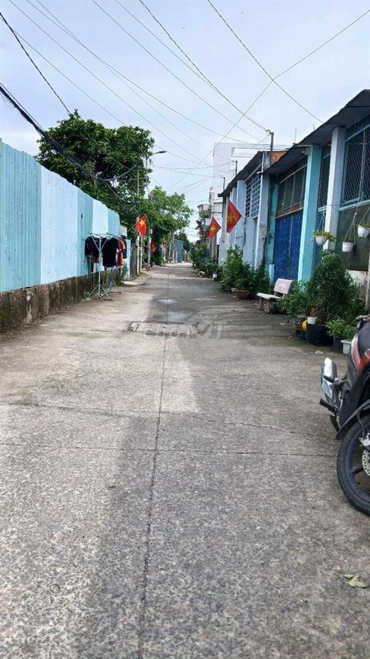 NHÀ 4M×16M🌲DƯỚI TRỐNG SUỐT TRÊN.LỬNG.GẦN CHỢ ĐẦU MỐI