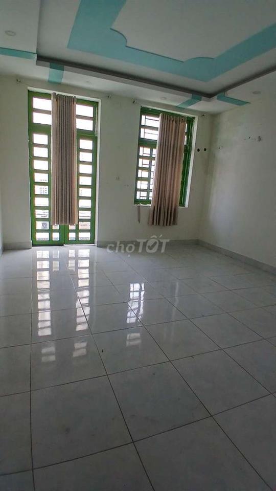 NHÀ 1 TRỆT 2 LẦU🌲5M×20M.SÂN THƯỢNG TRƯỚC SAU