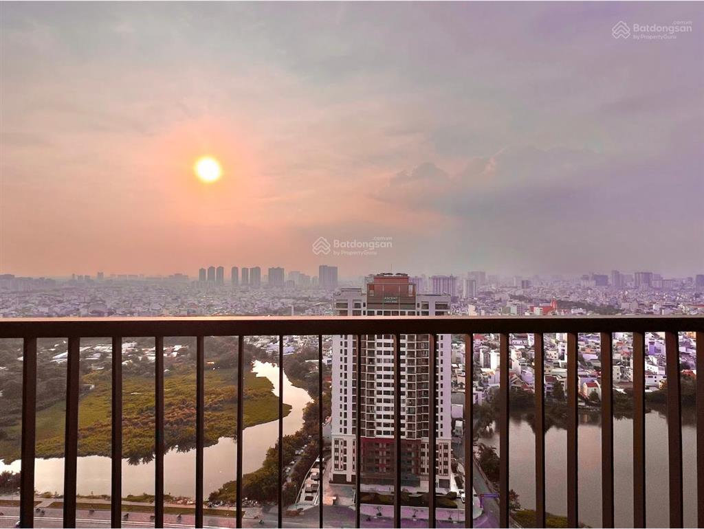 [ecogreen q7]. bán căn góc 2pn  2wc  ntcb  hot layout view thành phố  giá 6ty350.