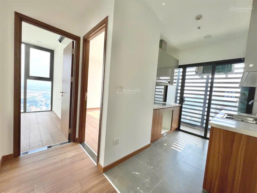 Eco green bán căn 3pn 2wc rộng gần 95m2, giá 8tỷ view đón hoàng hôn, có view ngắm pháo hoa