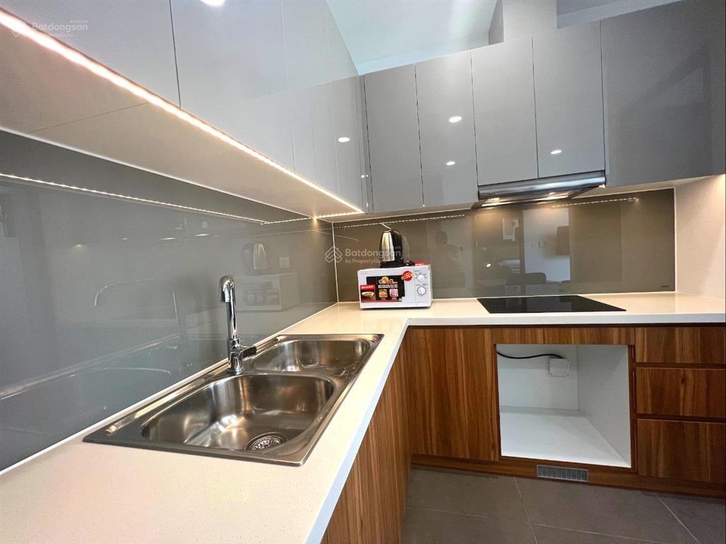 Eco green q7  cho thuê căn hộ  hot layout  1pn  1wc  full nt  view ngắm pháo hoa  quận 1