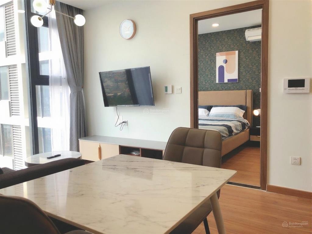Eco green q7  cho thuê căn hộ  hot layout  1pn  1wc  full nt  view ngắm pháo hoa  quận 1