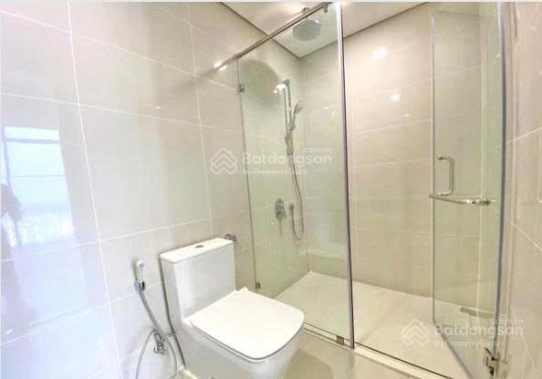 [ecogreen q7]. cho thuê căn góc 2pn  2wc  full nt  hot layout view bitexco  giá 17tr5/tháng.