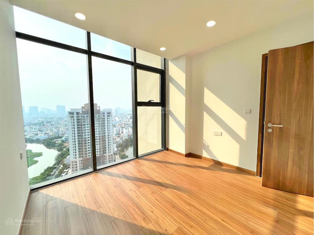 [ecogreen q7]. cho thuê căn góc 2pn  2wc  ntcb  hot layout view thành phố  giá 15tr5/tháng.