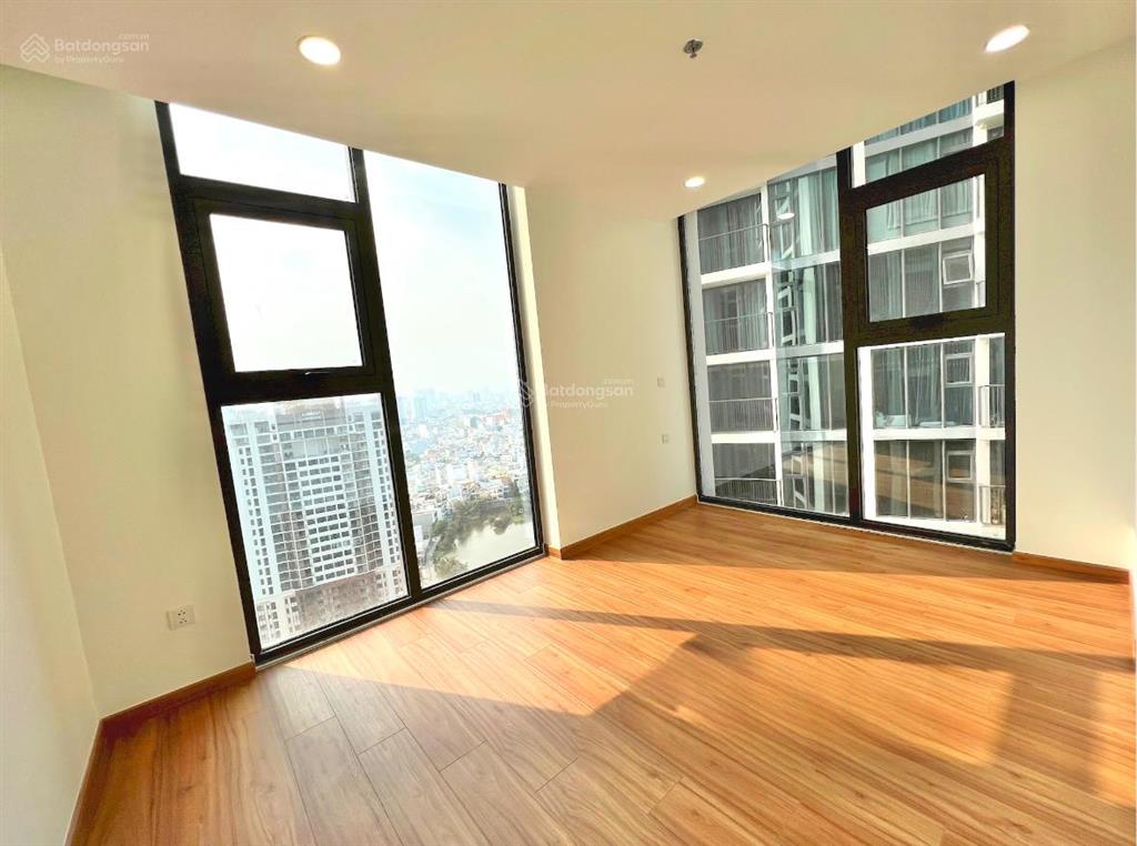 [ecogreen q7]. cho thuê căn góc 2pn  2wc  ntcb  hot layout view thành phố  giá 15tr5/tháng.