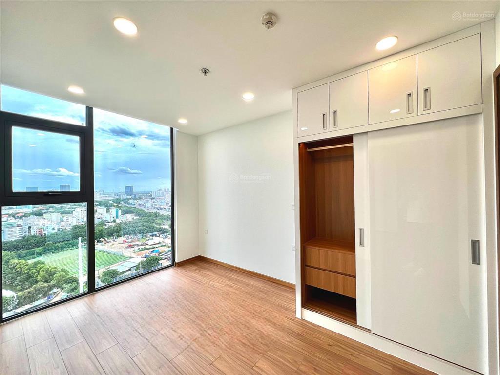 Eco green q7cho thuê căn hộ tòa hr32pn 2wc ntcb  view công viên hương tràm  14tr5/th 64.3m2
