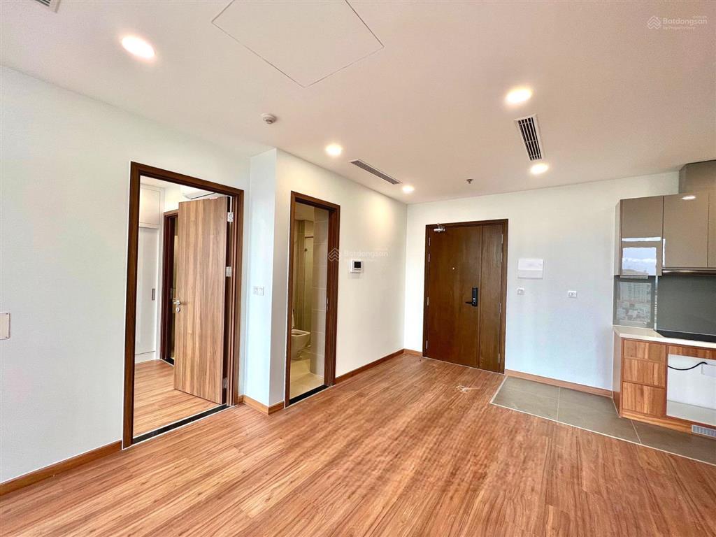 Eco green q7cho thuê căn hộ tòa hr32pn 2wc ntcb  view công viên hương tràm  14tr5/th 64.3m2