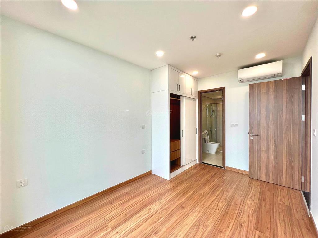 Eco green q7cho thuê căn hộ tòa hr32pn 2wc ntcb  view công viên hương tràm  14tr5/th 64.3m2