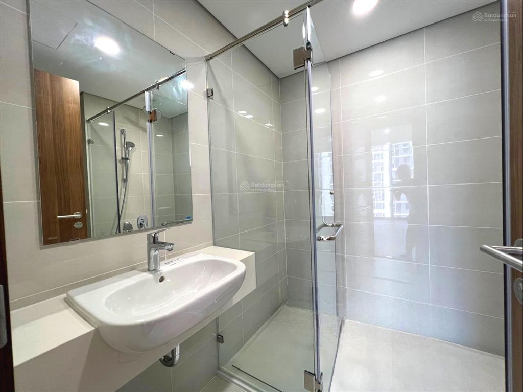 Eco green q7  bán nhanh căn hộ hot layout  2pn 2wc ntcb  74m2  sẵn sổ  6 tỷ 2  tòa m2