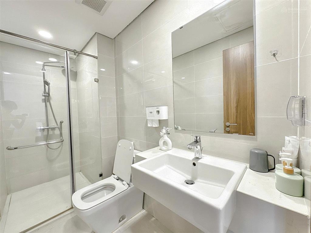 Eco green q7  cho thuê căn 3 mặt góc 2pn2wcfullnthotlayoutview quận 1pháo hoalm8119tr5/th