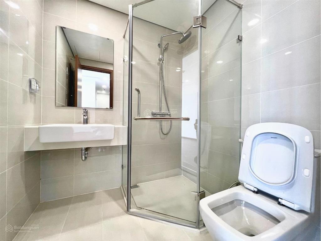 Eco green q7bán nhanh căn hộ 2pn 2wc ntcb  view quận 1  ngắm pháo hoa  layout rộng rãi  6 tỷ 2