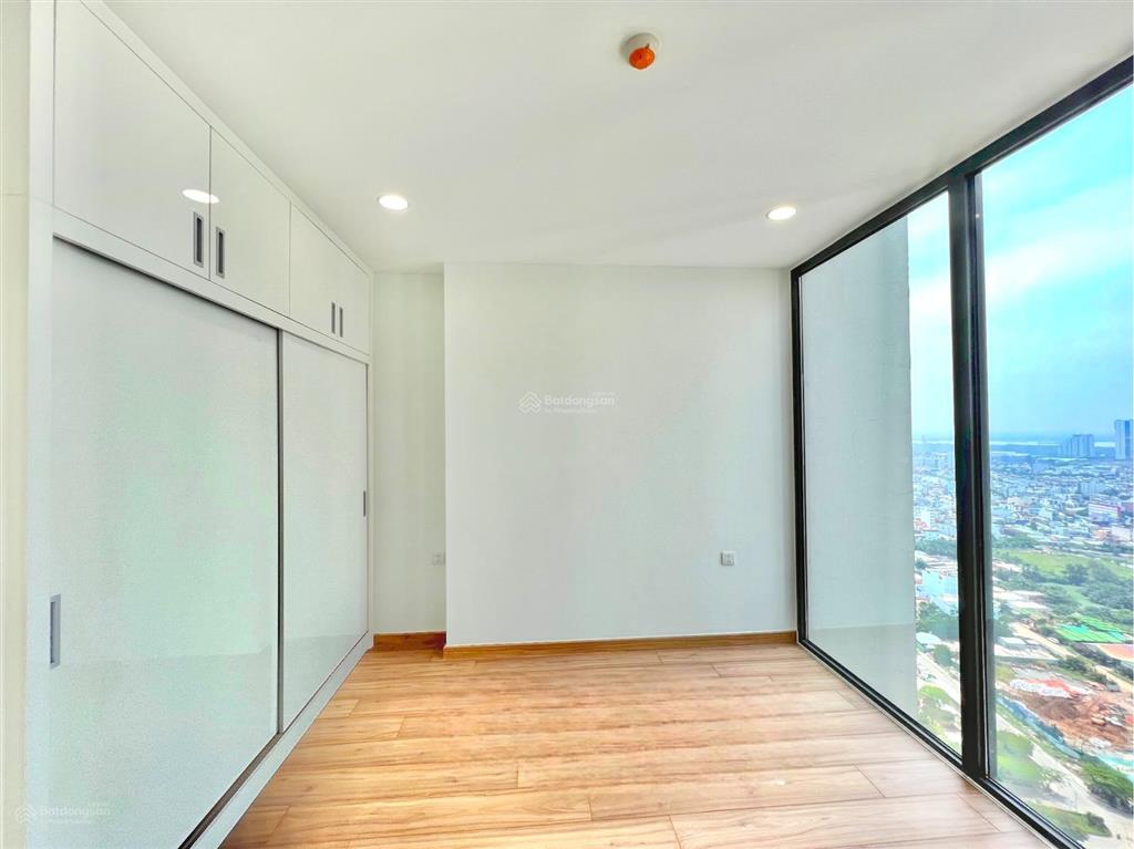 Eco green q7cho thuê căn góc 3pn 2wc ntcb  18tr5/thángcó rèmview nguyễn văn linh  hoàng hôn