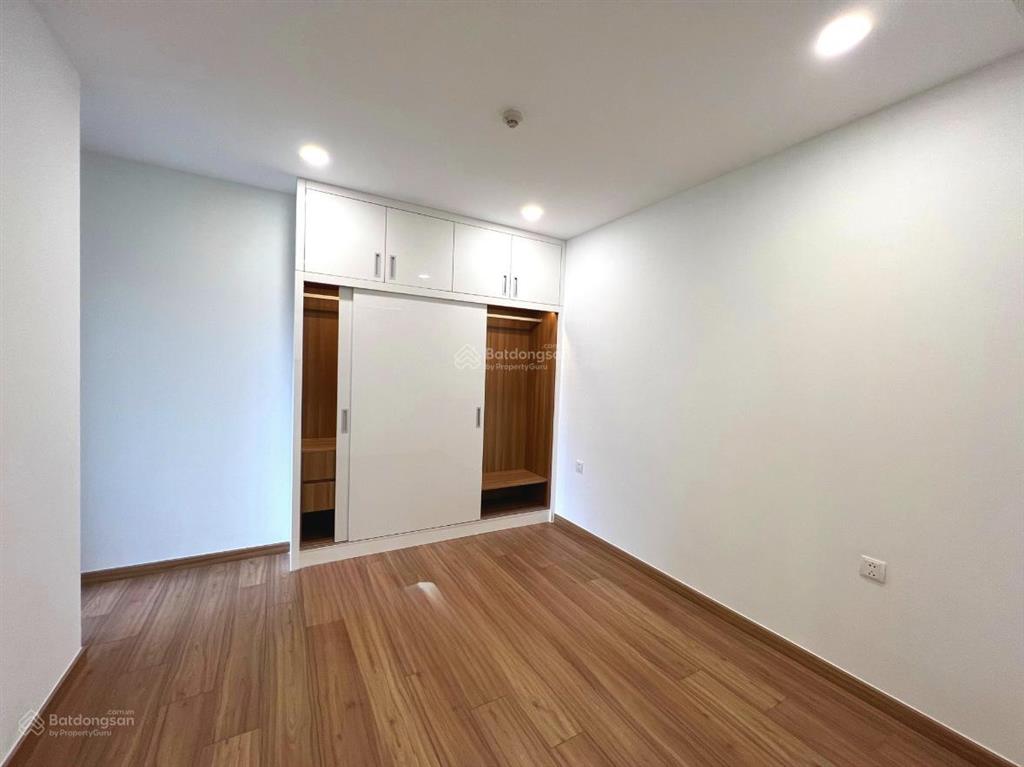 [eco green q7] cho thuê 2pn  1wc  ntcb  căn góc  view công viên hương tràm