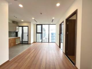 [eco green q7] cho thuê 2pn  1wc  ntcb  căn góc  view công viên hương tràm
