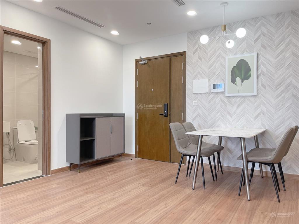 Eco green q7  cho thuê căn hộ  2pn + 1p.làm việc +2wc  fullnt 20tr/th, view công viên hương tràm