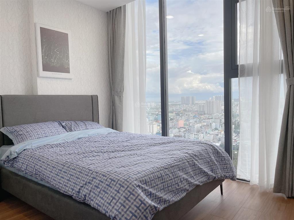 Eco green q7  cho thuê căn hộ  2pn + 1p.làm việc +2wc  fullnt 20tr/th, view công viên hương tràm