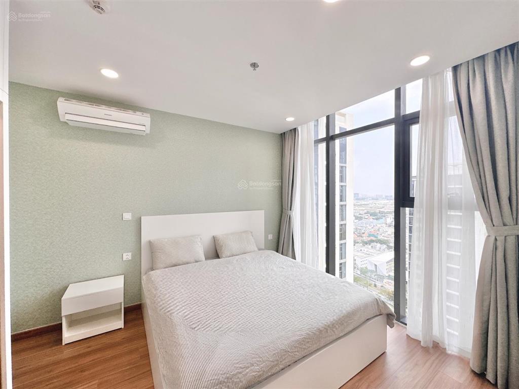 Ecogreen q7 cho thuê căn góc2pn2wc full nt view c.phú mỹ + p.ngủ 2 view kính 18tr/tháng