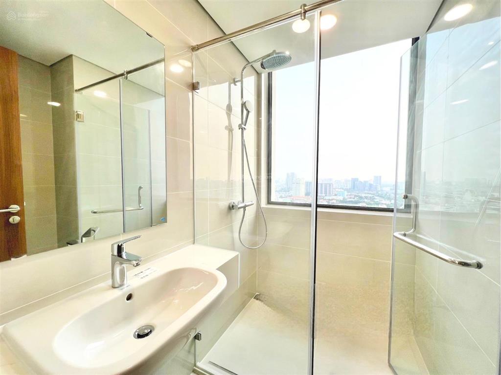 Ecogreen q7 cho thuê căn góc2pn2wc full nt view c.phú mỹ + p.ngủ 2 view kính 18tr/tháng