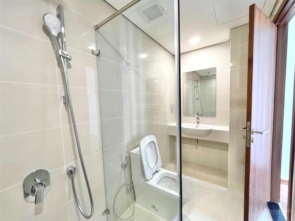 Ecogreen q7 cho thuê căn góc2pn2wc full nt view c.phú mỹ + p.ngủ 2 view kính 18tr/tháng