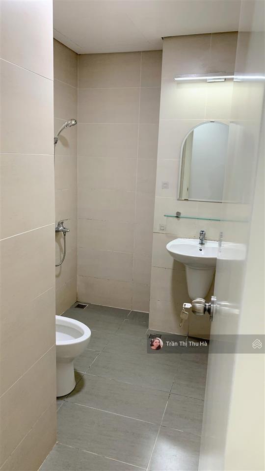 Bán c/c luxcity quận 7, căn góc 85m 3pn full nội thất, sổ hồng sẵn cầm tay