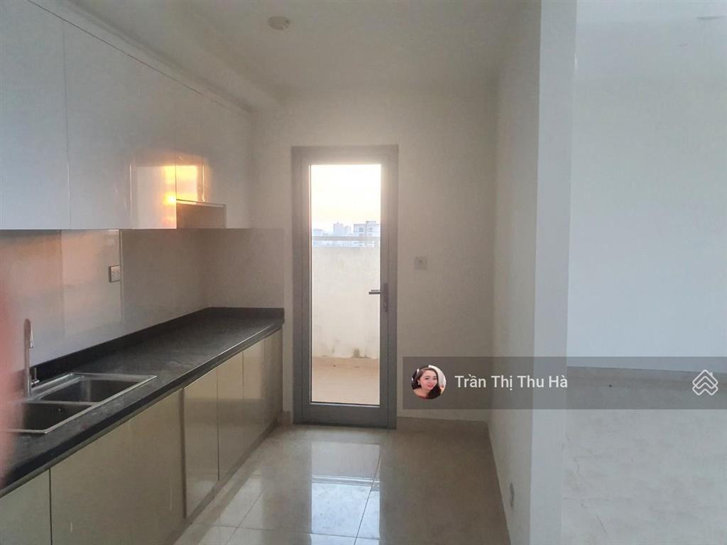 Bán duplex 02 tầng 160m2 1 trệt 1 lửng & sân vườn riêng 32m2