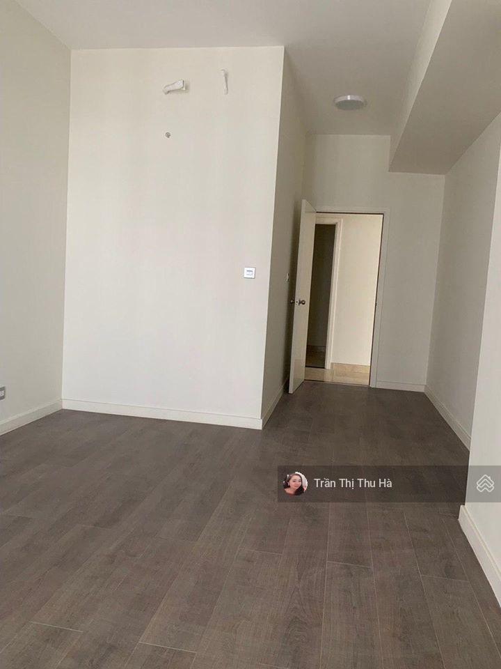 Cho thuê căn 2pn full nt tầng cao có sân vườn chung