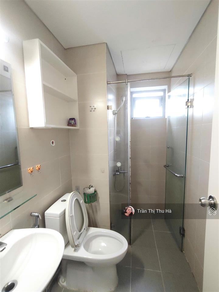 Cho thuê căn sân vườn riêng tầng 5  căn góc 69m2 10tr/th   0932 758 ***