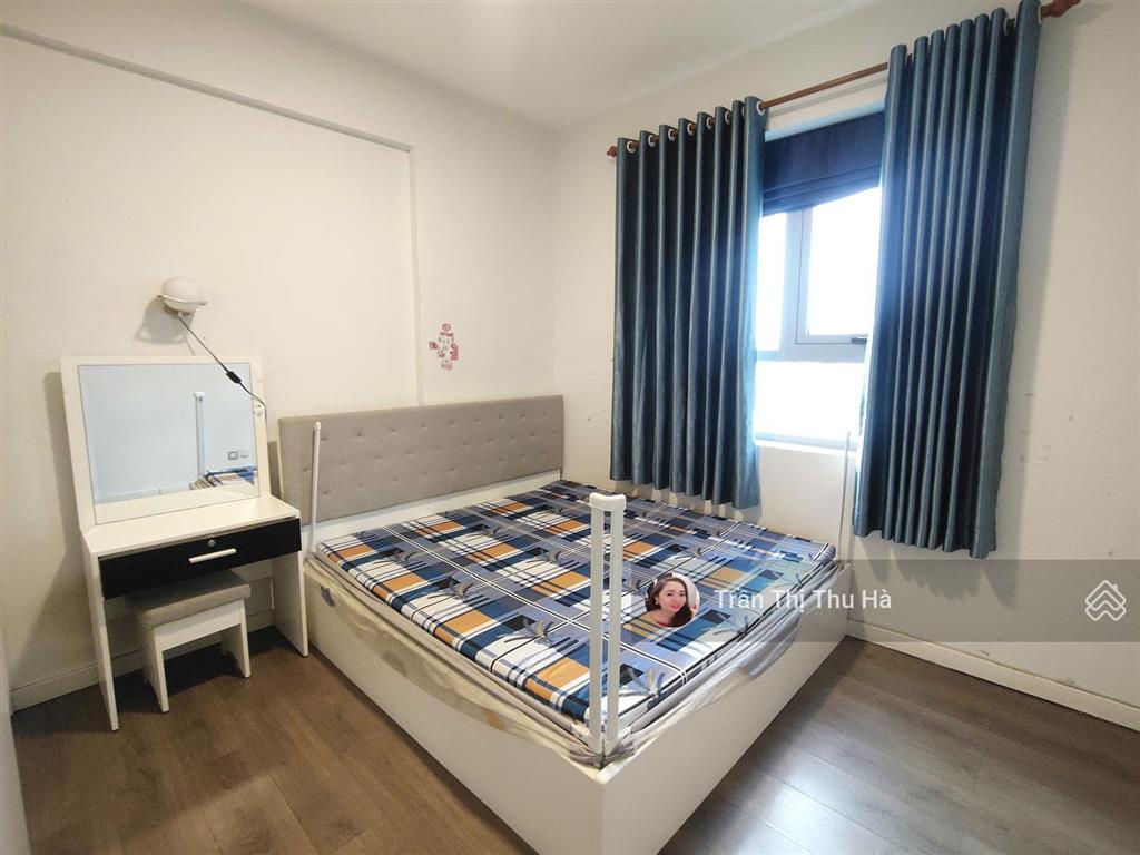 Cho thuê căn sân vườn riêng tầng 5  căn góc 69m2 10tr/th   0932 758 ***