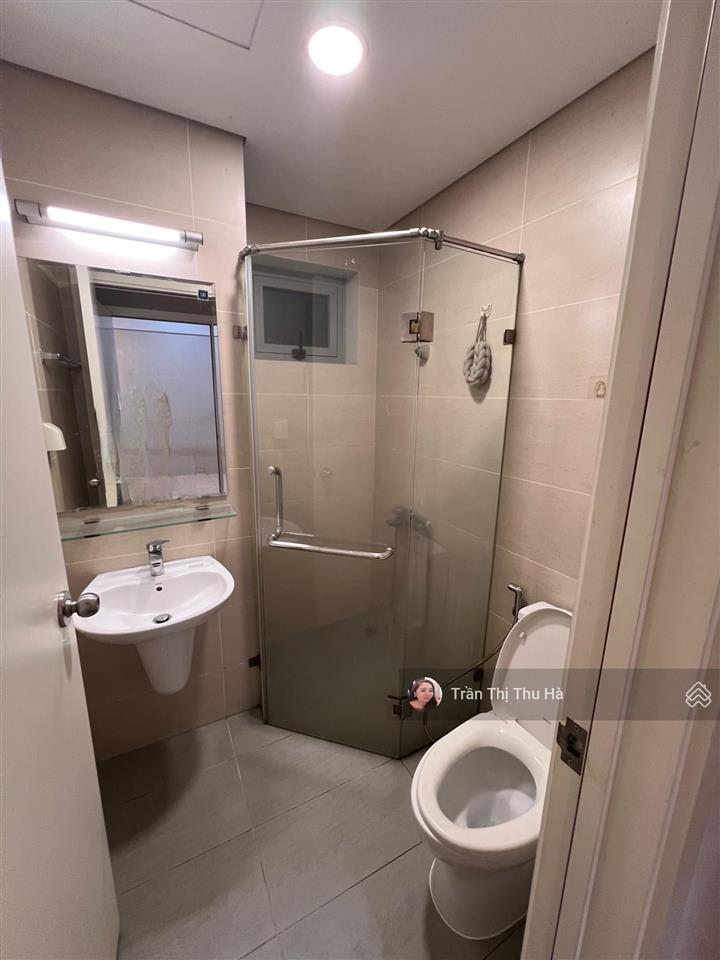 [giá thuê 9tr] luxgarden quận 7 69m 2pn view ngoài nhìn landmark